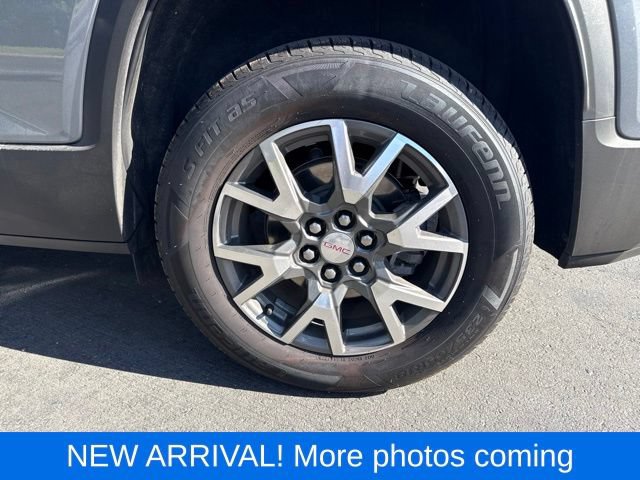 Used 2021 GMC Acadia SLE FWD image 12