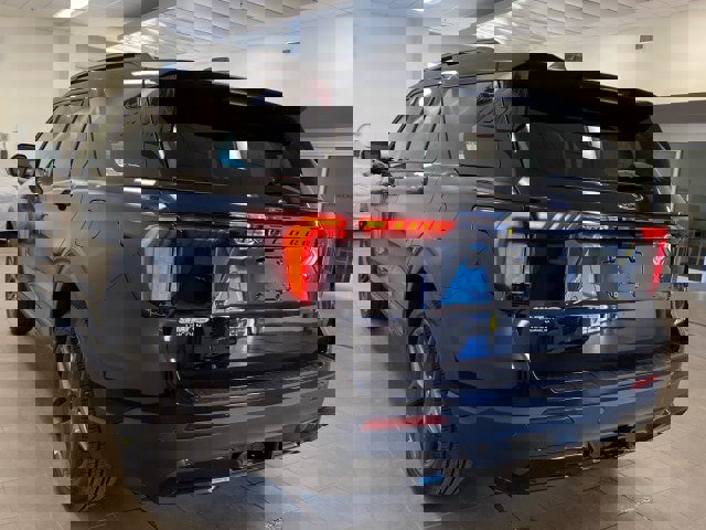 New 2026 Ford Explorer ST-Line w/ ST-Line Street Pack image 5