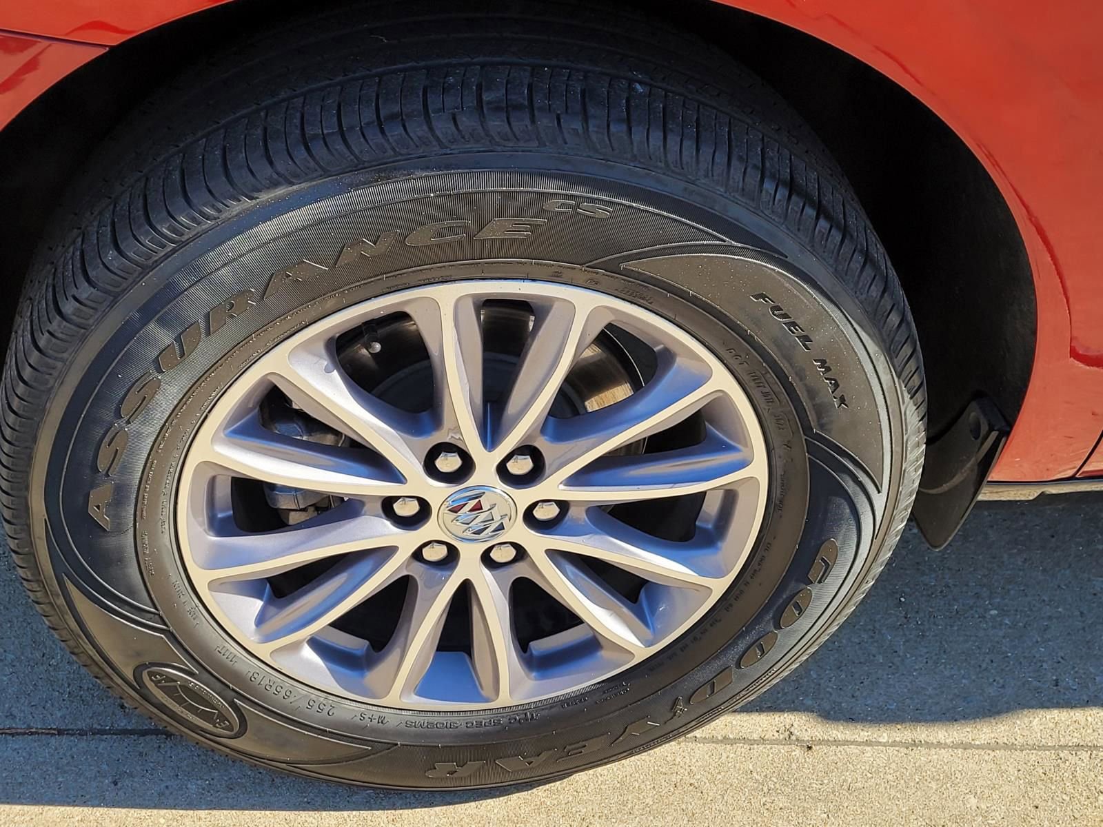 Certified 2024 Buick Enclave Premium image 6