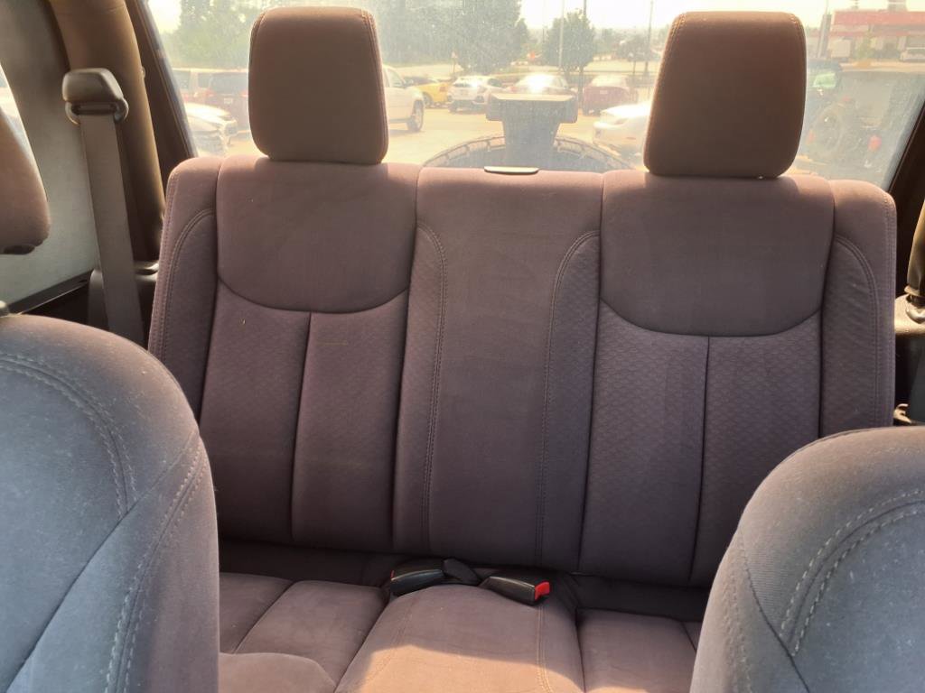 Used 2013 Jeep Wrangler Freedom Edition image 27