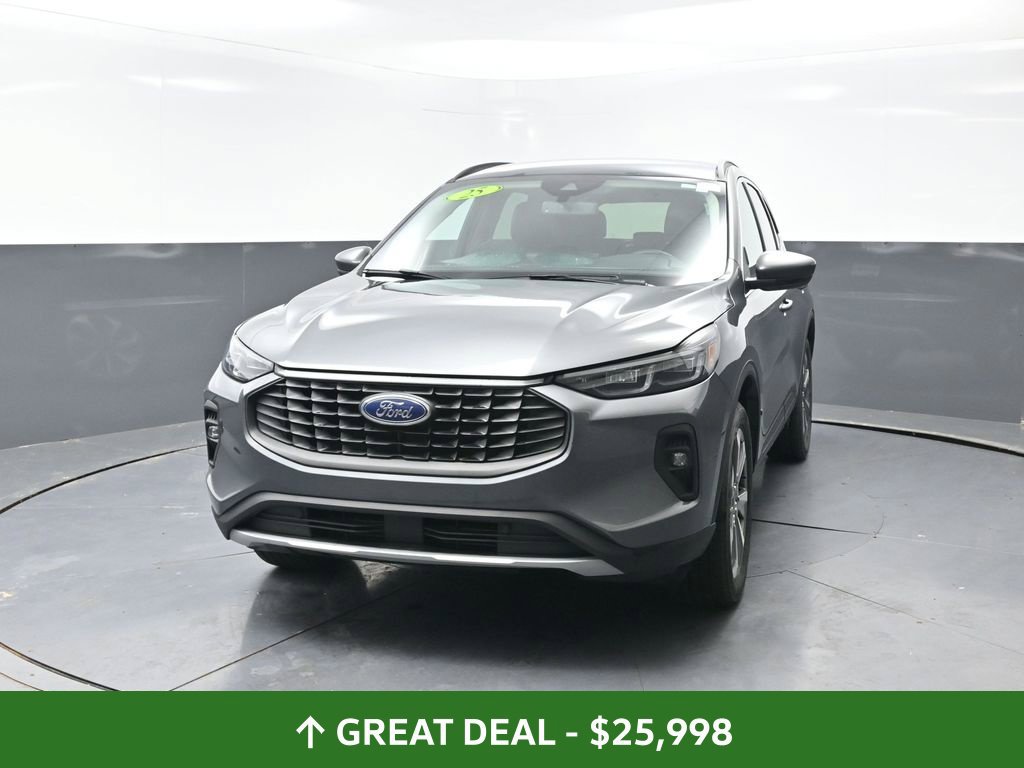 Used 2025 Ford Escape Platinum AWD/4WD image 8