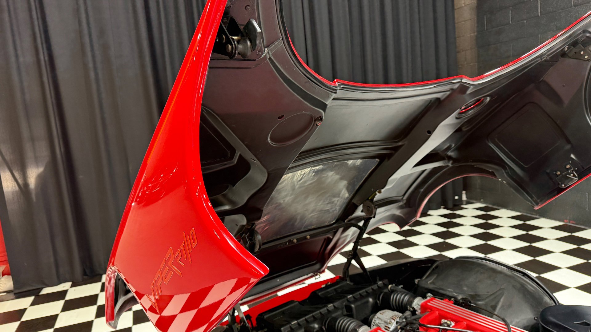 Used 1992 Dodge Viper RT/10 image 98