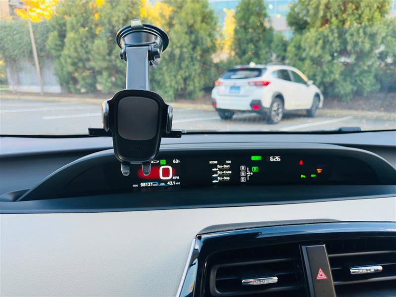 Used 2018 Toyota Prius Two image 27