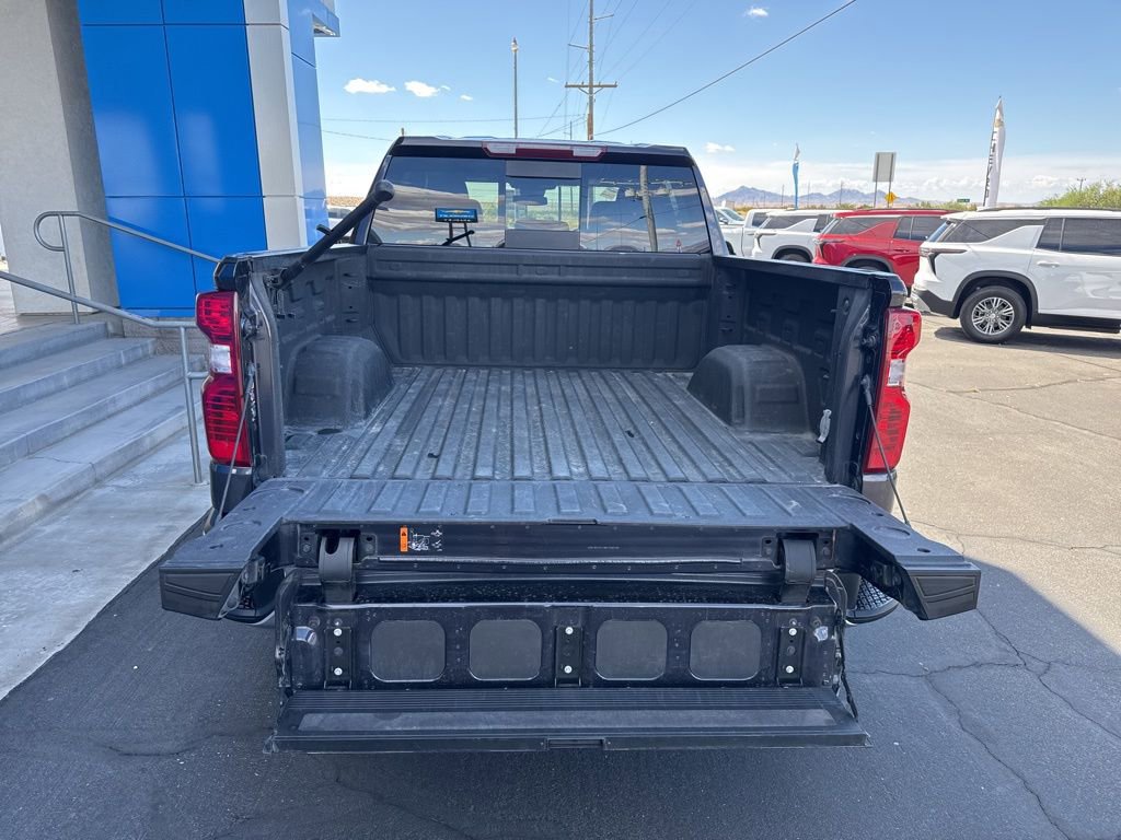 Used 2024 Chevrolet Silverado 1500 LT w/ Z71 Off-Road Package image 8