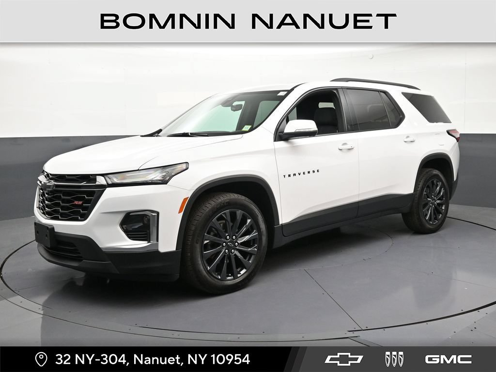 Certified 2023 Chevrolet Traverse RS w/ LPO, Floor Liner Package AWD/4WD image 1