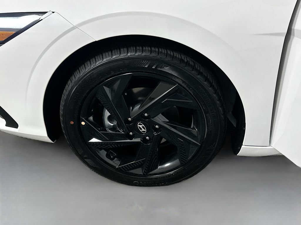 New 2026 Hyundai Elantra Sport image 21