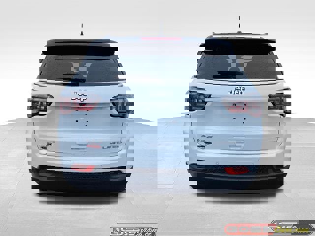 New 2026 Jeep Compass Limited image 4