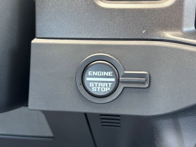 Used 2025 Ford Bronco Badlands image 18