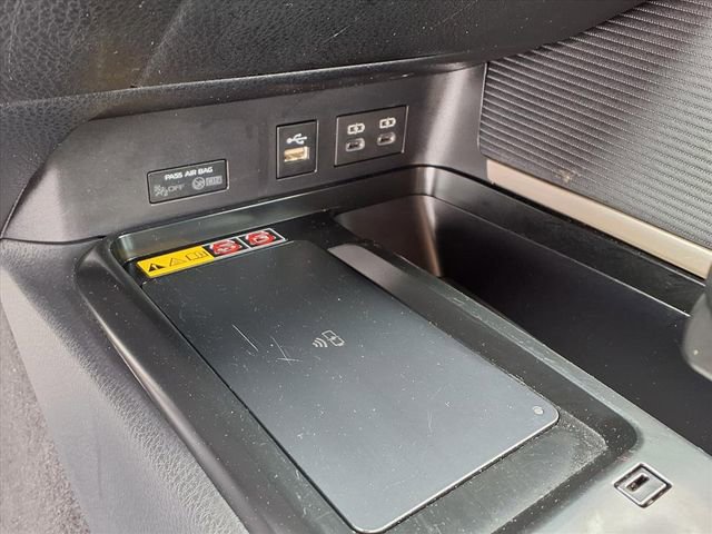 Used 2025 Toyota Camry SE image 17