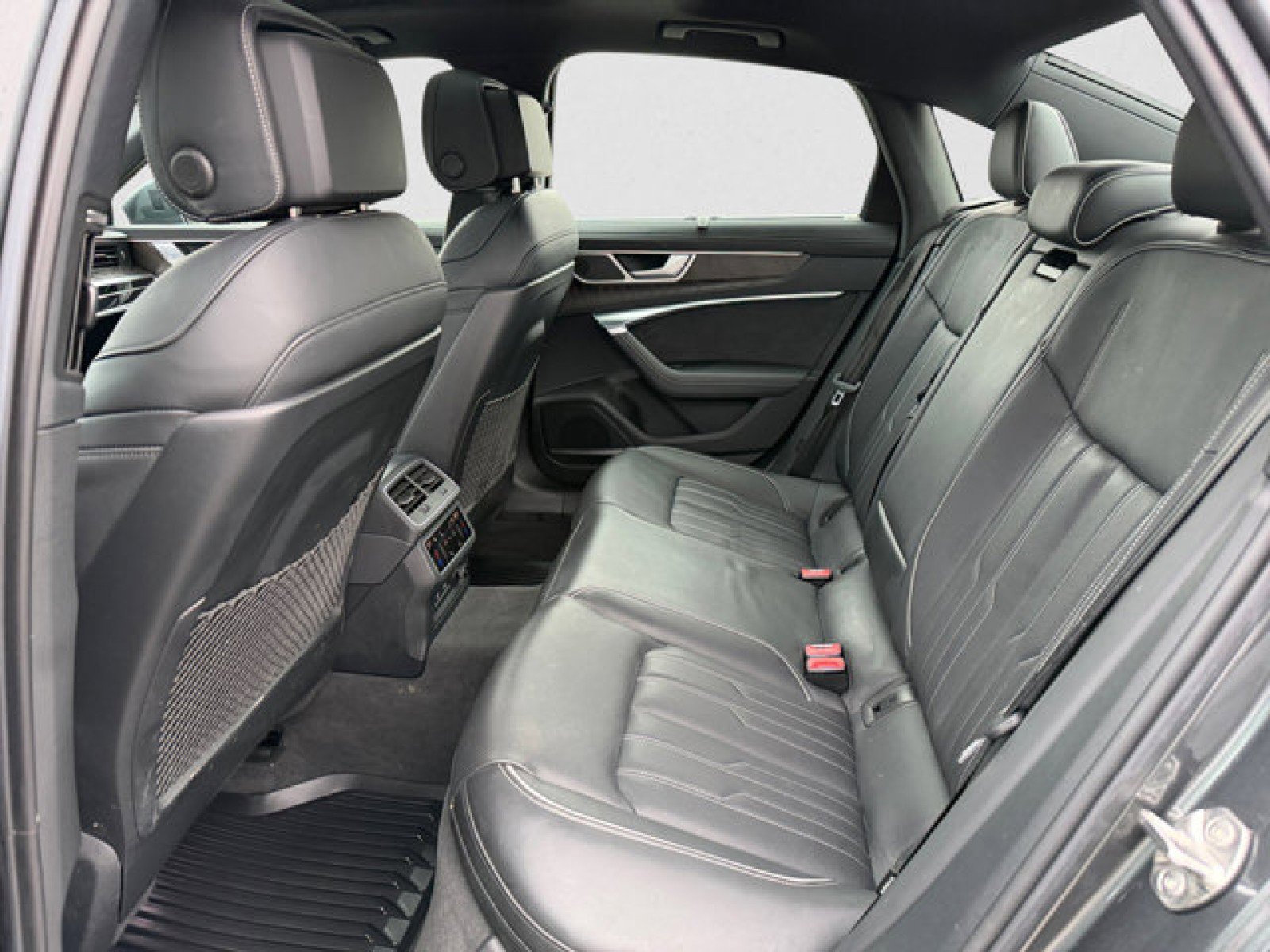 Used 2023 Audi A6 3.0T Prestige w/ Prestige Package image 18