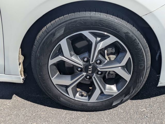 Used 2021 Kia Forte LXS image 11