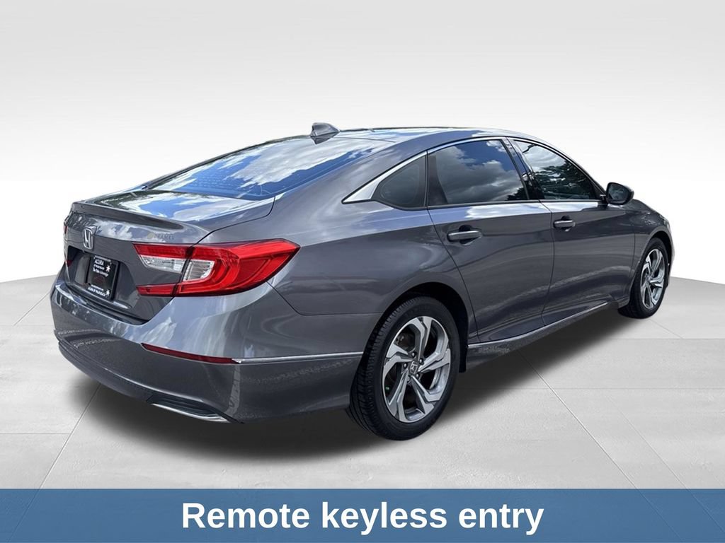 Used 2018 Honda Accord EX image 5