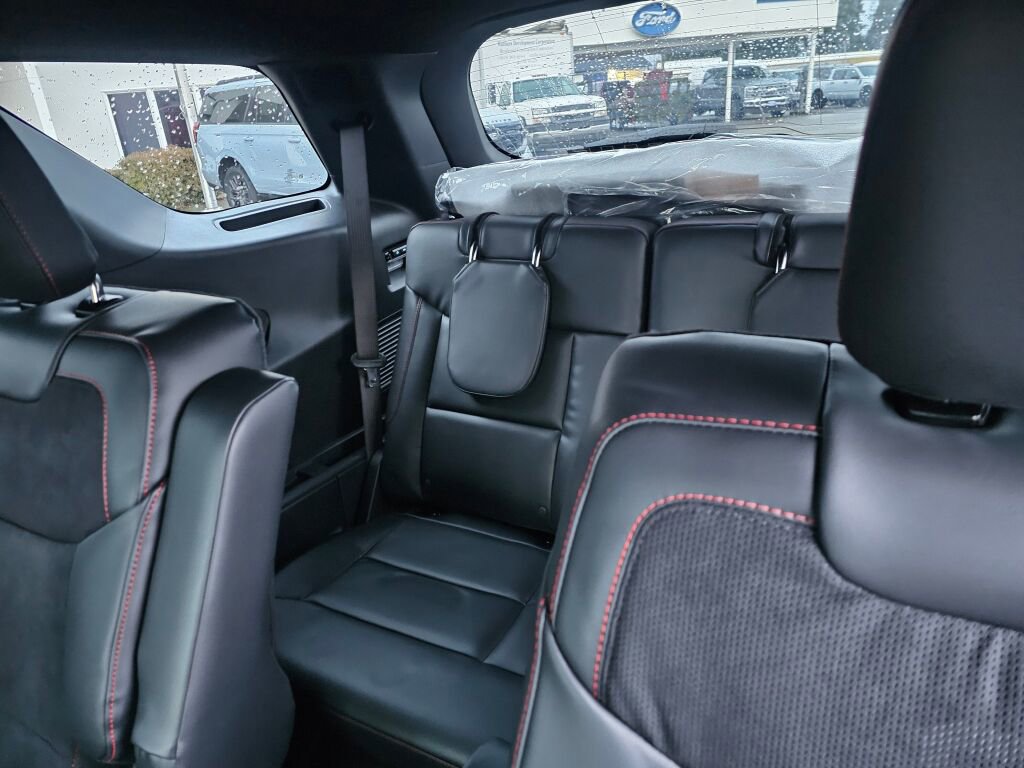 New 2026 Ford Explorer ST image 9