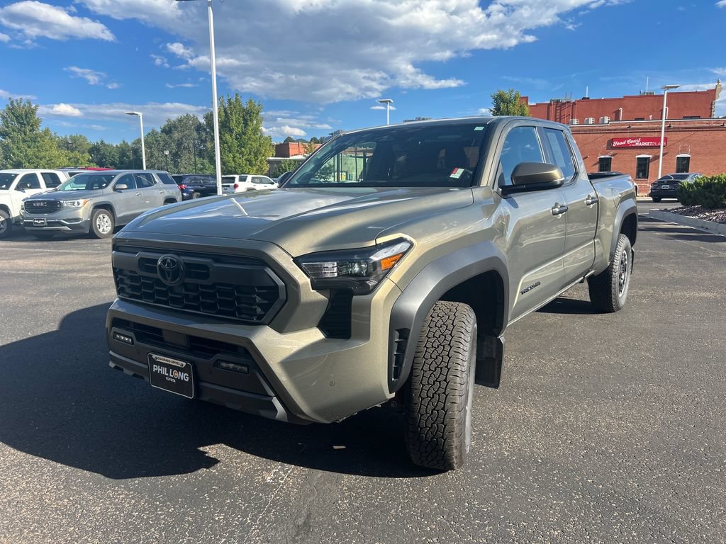 Used 2026 Toyota Tacoma TRD Off-Road w/ TRD Off Road Upgrade Package AWD/4WD image 2
