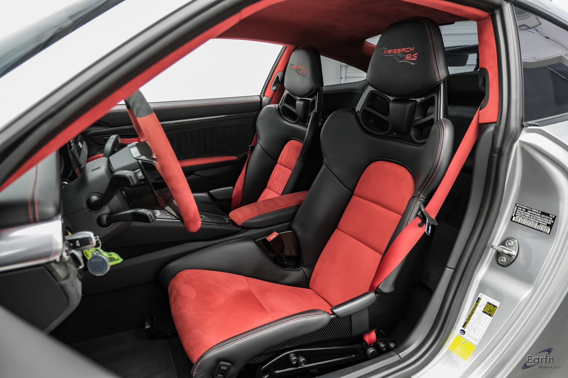 Used 2018 Porsche 911 GT2 RS RWD image 48