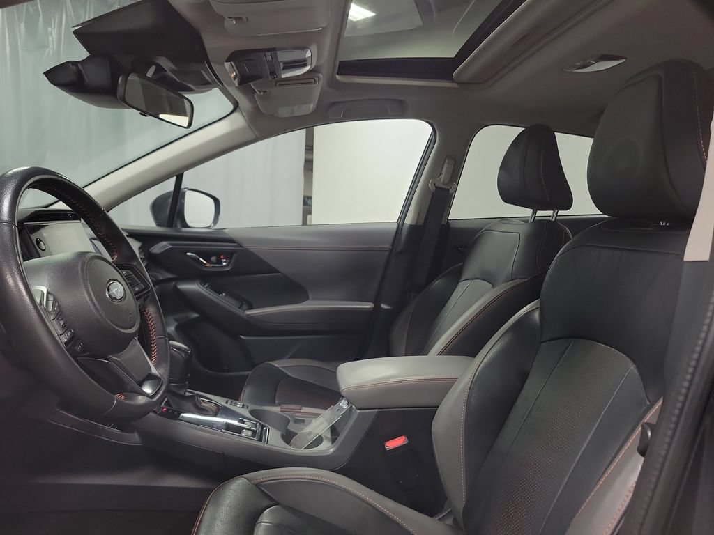 Used 2024 Subaru Crosstrek 2.5i Limited AWD/4WD image 15