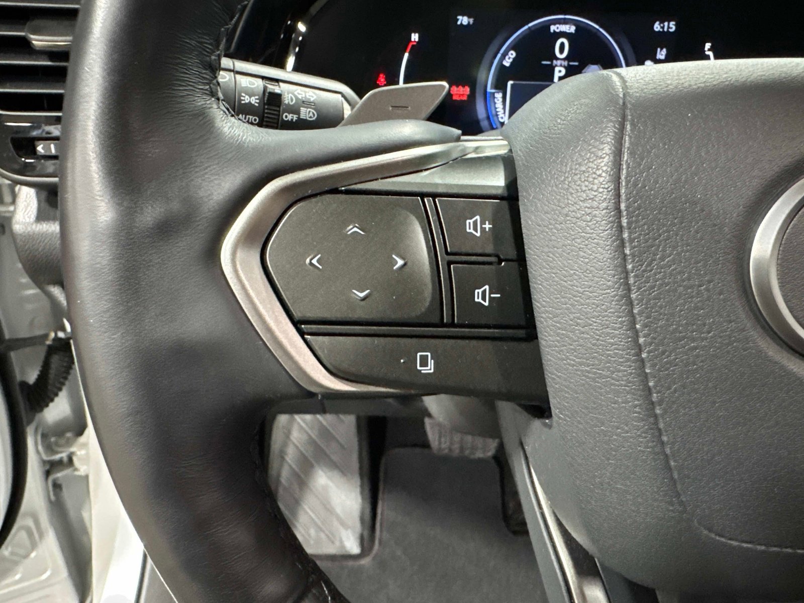 Certified 2022 Lexus NX 350h NX 350h Luxury image 32