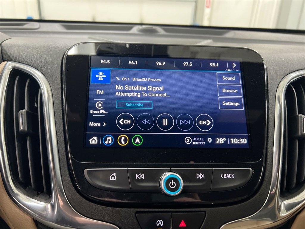 Used 2022 Chevrolet Equinox Premier image 13