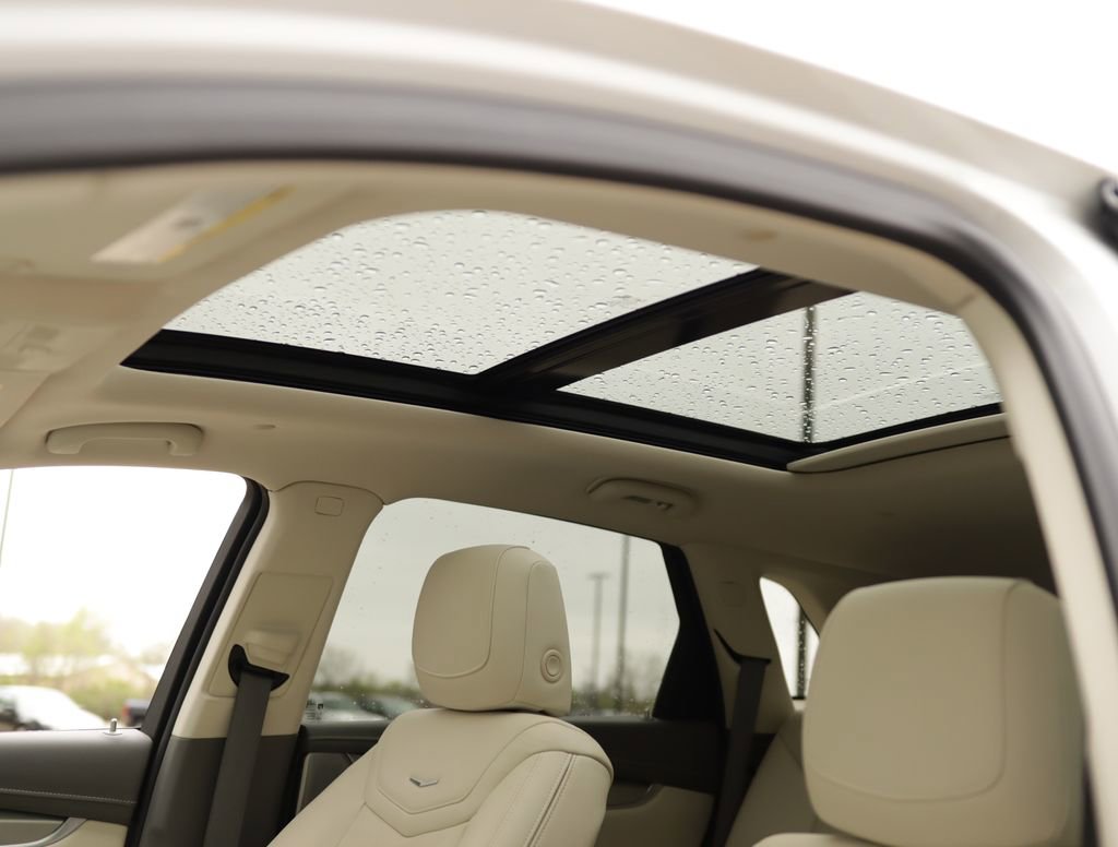 Used 2021 Cadillac XT5 Premium Luxury image 23