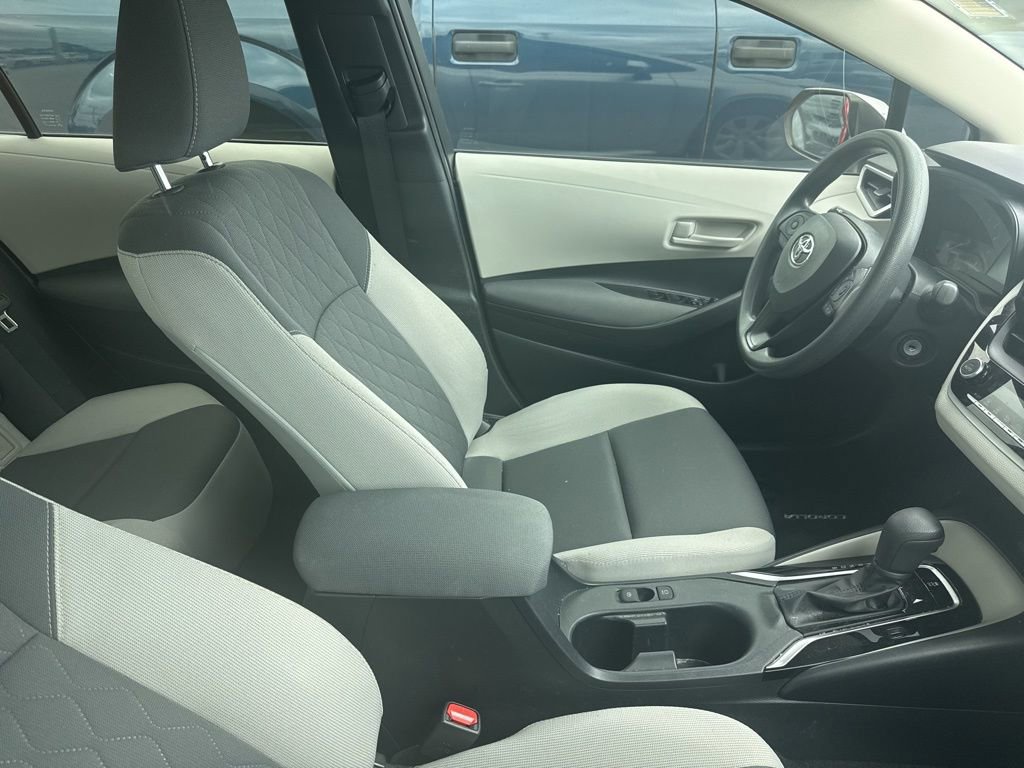Used 2023 Toyota Corolla LE image 11