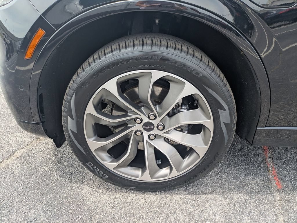Used 2022 Lincoln Aviator Grand Touring w/ Equipment Group 301A AWD/4WD image 15