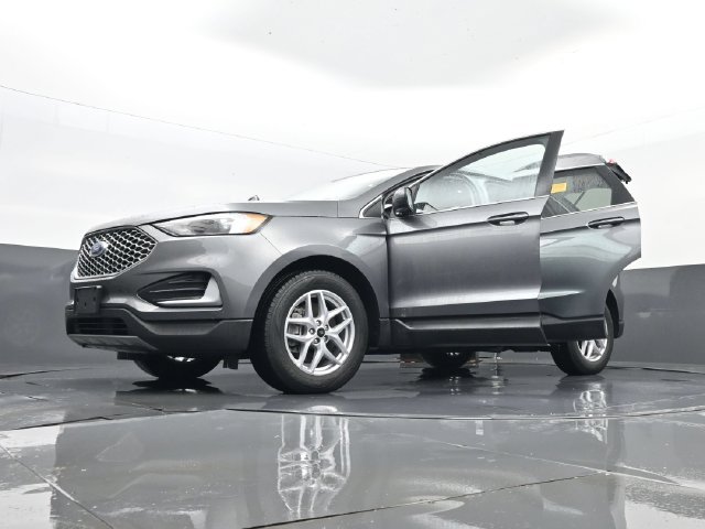 Used 2024 Ford Edge SEL AWD/4WD image 32