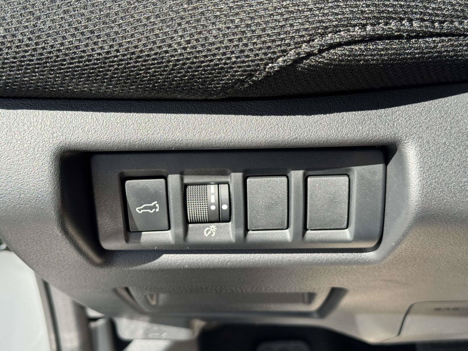 Used 2026 Subaru Outback Limited AWD/4WD image 21