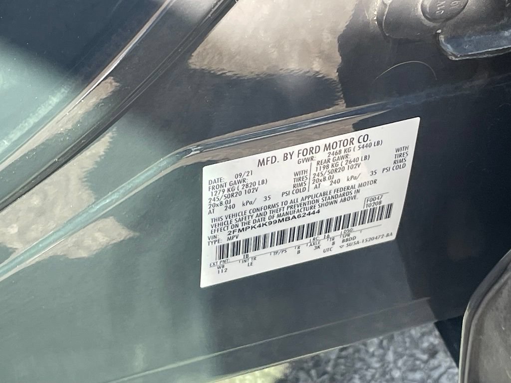 Used 2021 Ford Edge Titanium AWD/4WD image 32