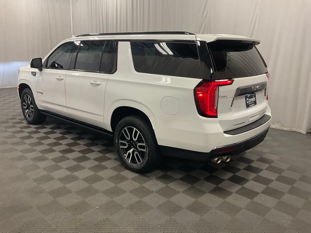Used 2024 GMC Yukon XL AT4 w/ AT4 Premium Package AWD/4WD image 8