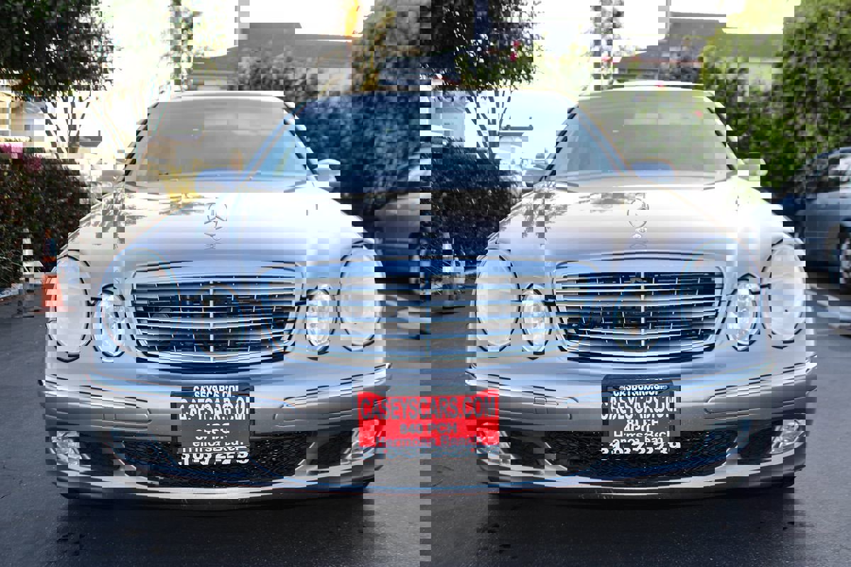 Used 2004 Mercedes-Benz E 320 Sedan image 9