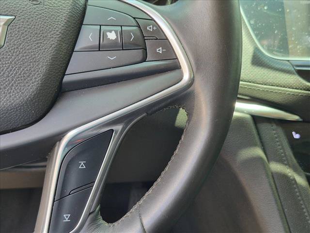 Used 2017 Cadillac XT5 Luxury FWD image 10