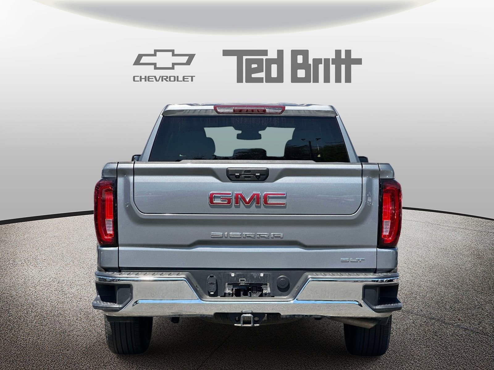 Used 2025 GMC Sierra 1500 SLT AWD/4WD image 5