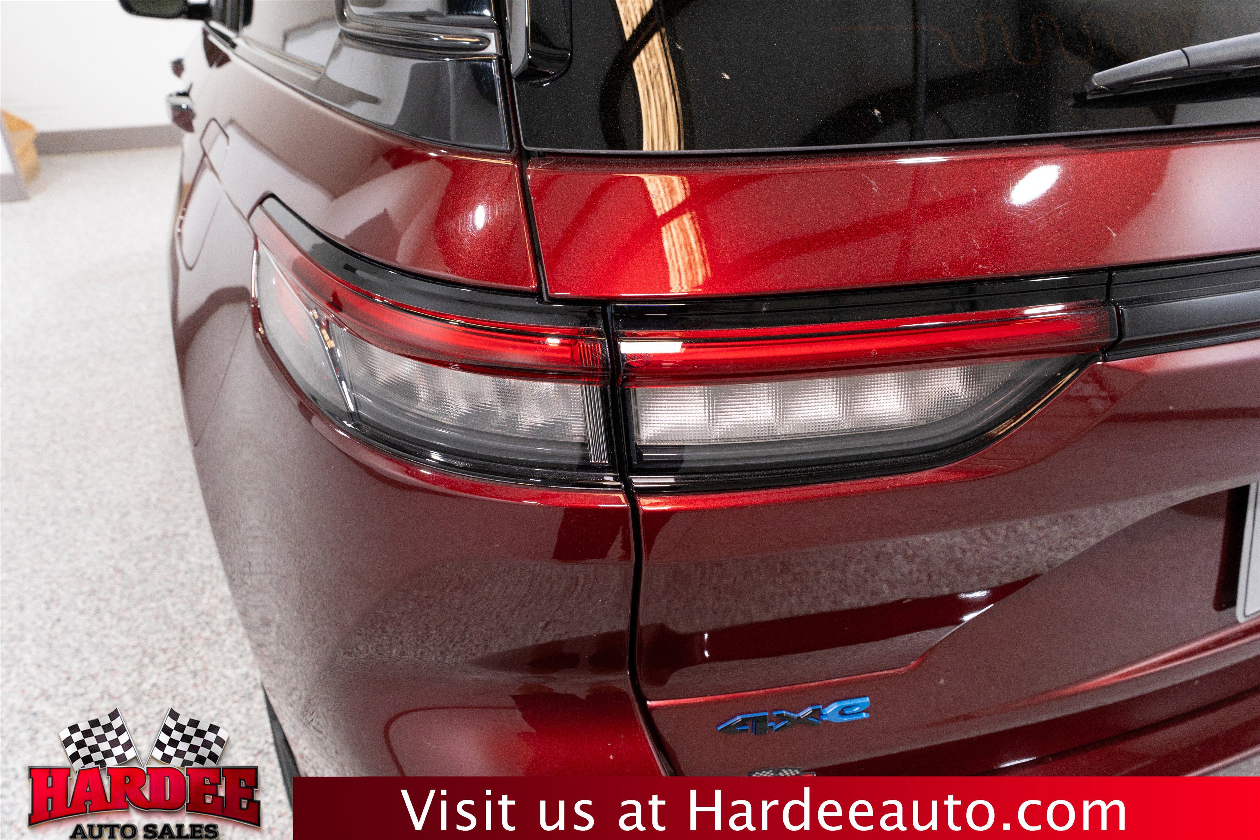 Used 2024 Jeep Grand Cherokee Summit w/ High Altitude Package AWD/4WD image 9