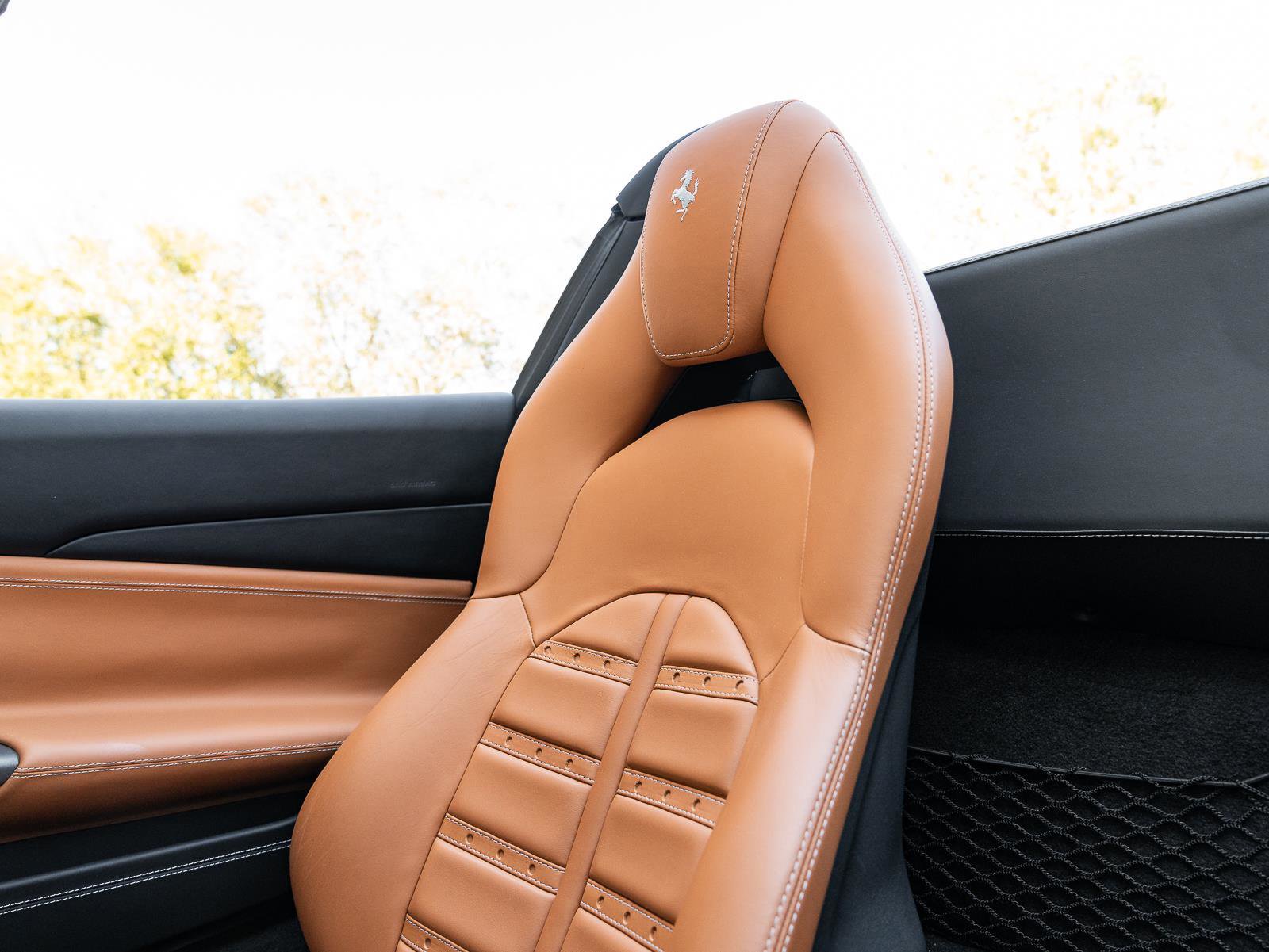 Used 2018 Ferrari 488 Spider image 10