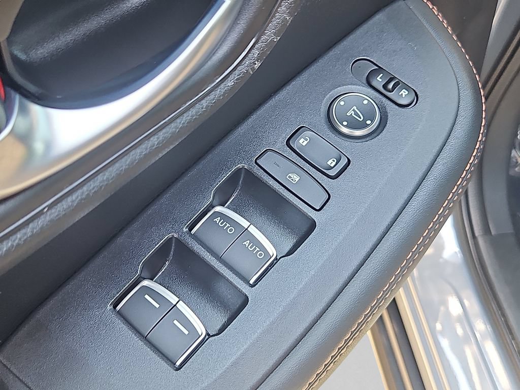 Certified 2026 Honda HR-V Sport image 23