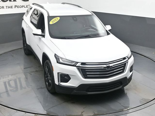 Used 2023 Chevrolet Traverse LT image 47