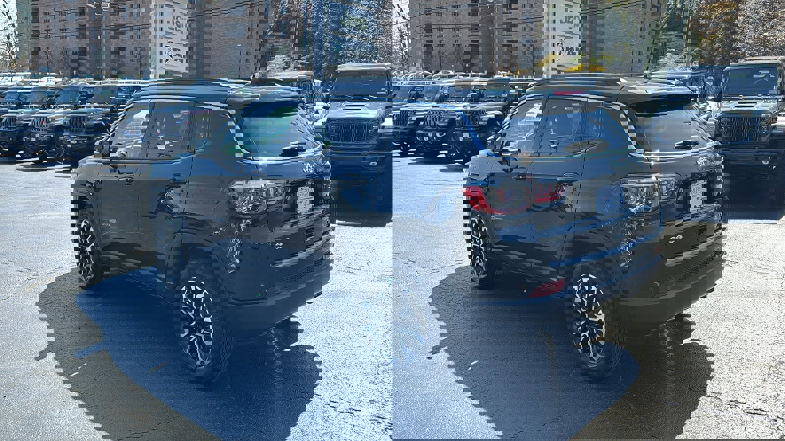 Certified 2022 Jeep Compass Limited image 10