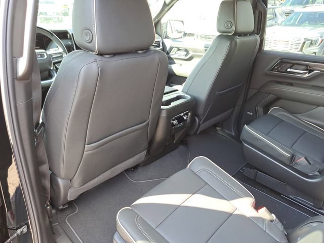 New 2026 GMC Yukon XL Elevation image 10