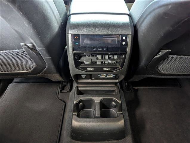 Used 2023 Jeep Grand Cherokee L Altitude image 19