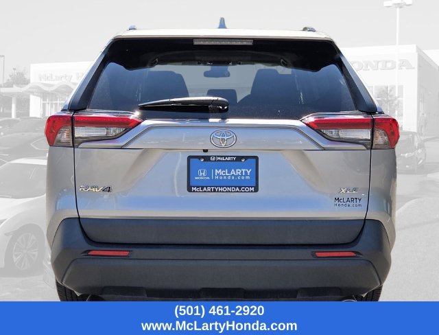 Used 2025 Toyota RAV4 XLE FWD image 6