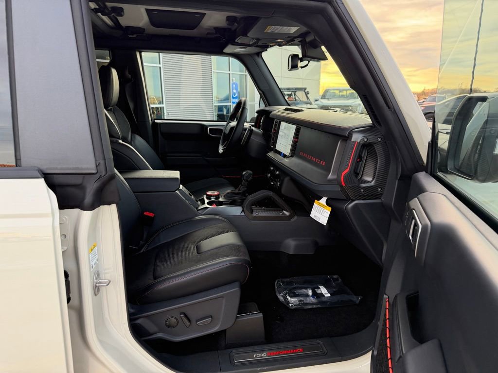 New 2025 Ford Bronco Raptor w/ Interior Carbon Fiber Pack image 31