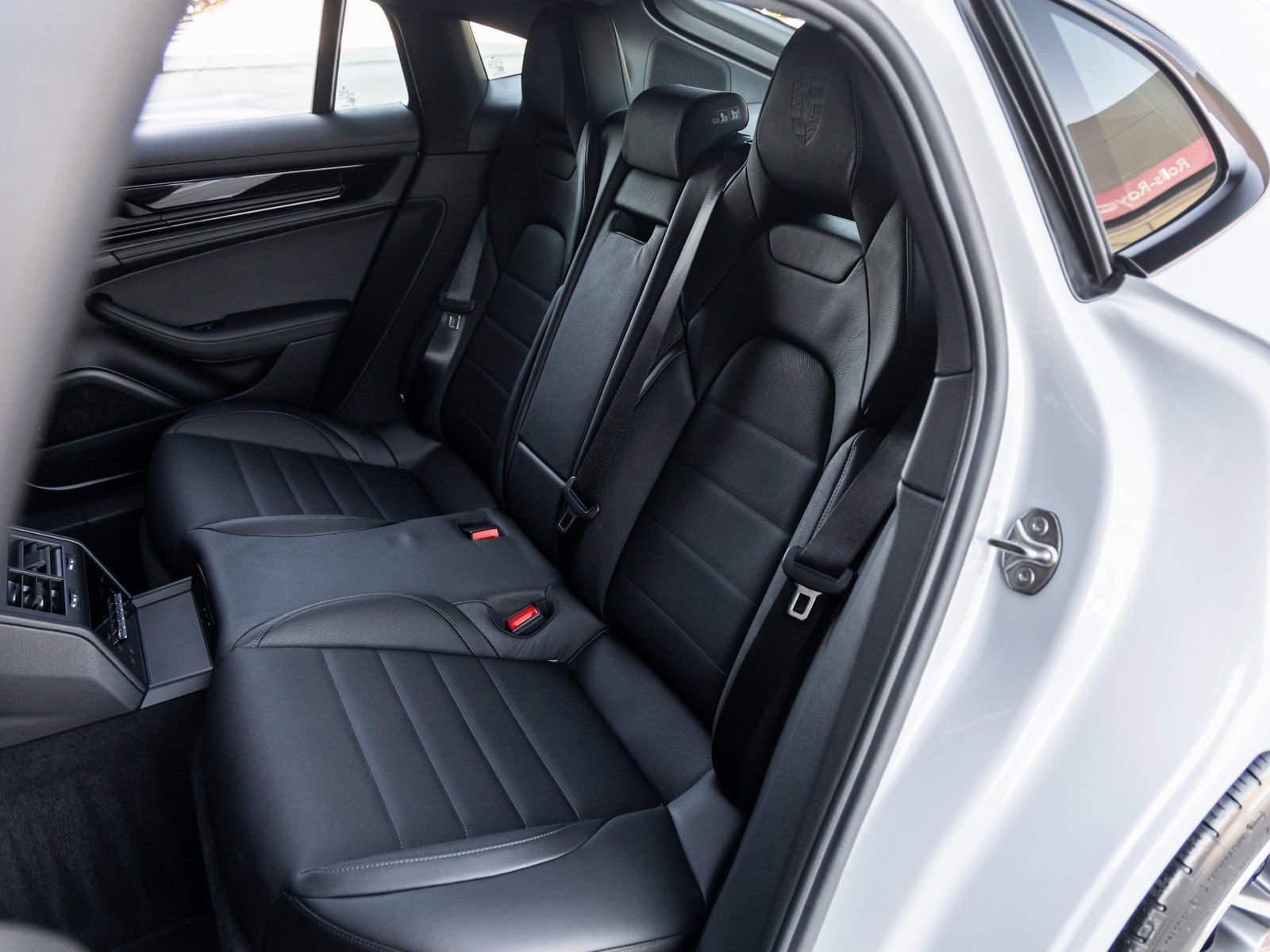 New 2026 Porsche Panamera 4 AWD/4WD image 35