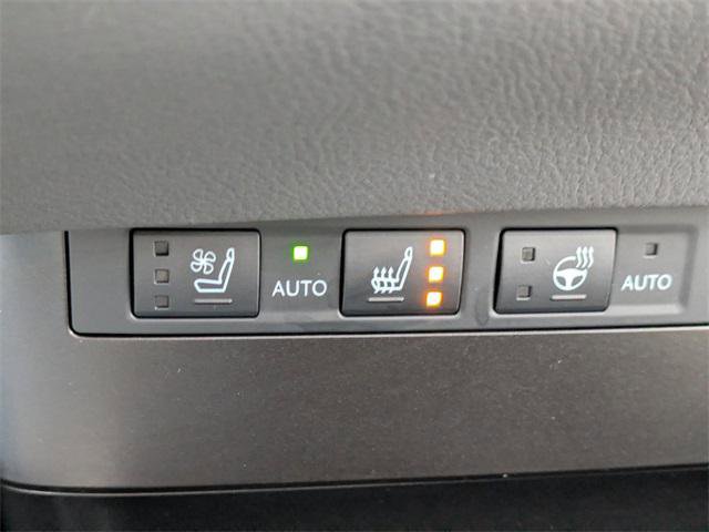 Certified 2025 Lexus ES 350 Ultra Luxury image 23