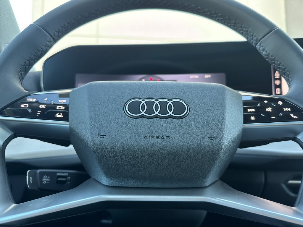 New 2026 Audi Q3 quattro 2.0T AWD/4WD image 24