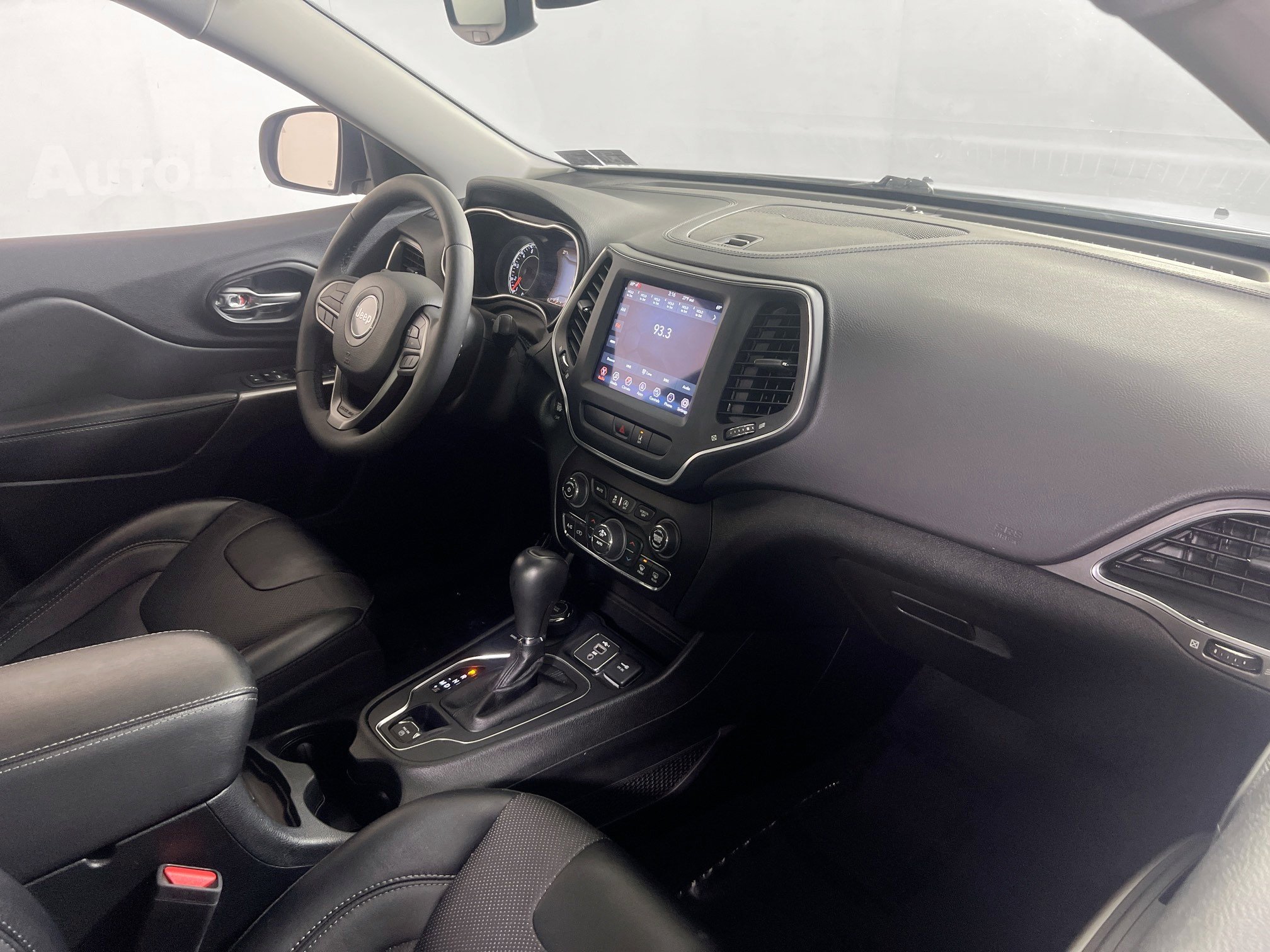 Used 2022 Jeep Cherokee Latitude Lux image 27