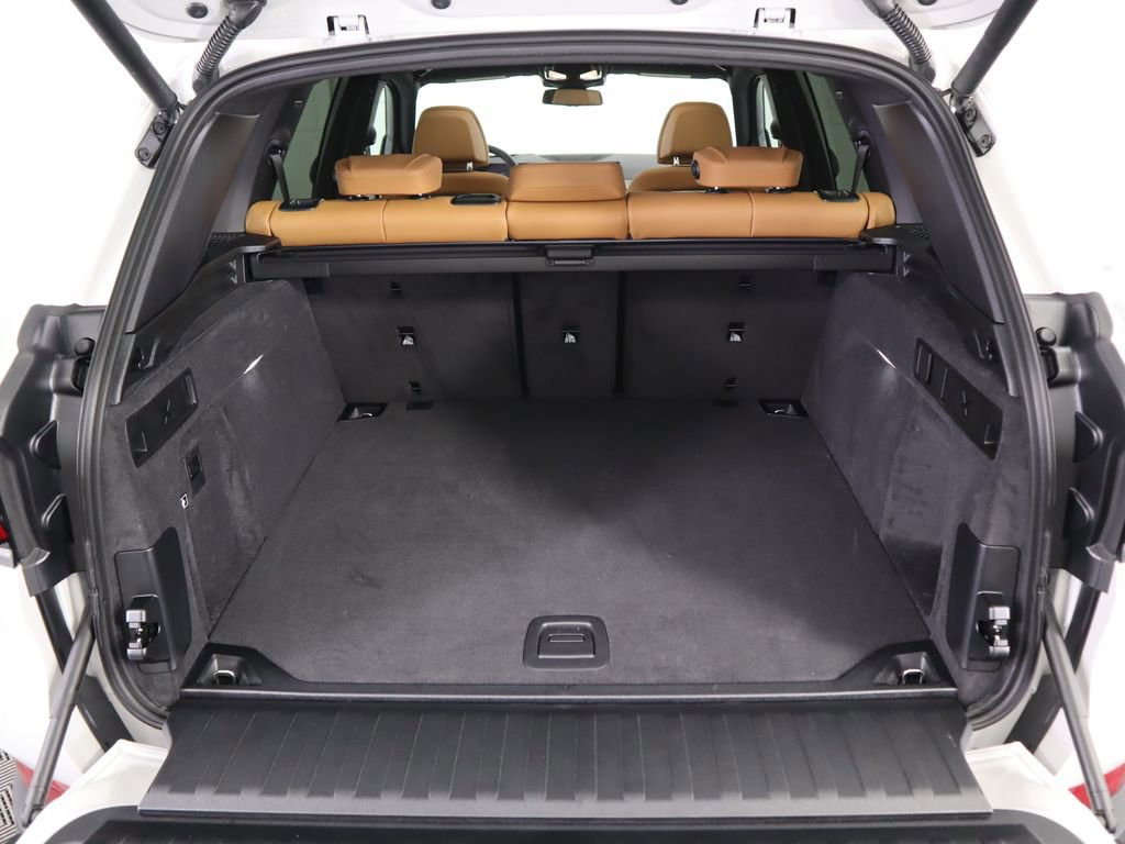 New 2026 BMW X5 sDrive40i w/ Climate Comfort Package image 29