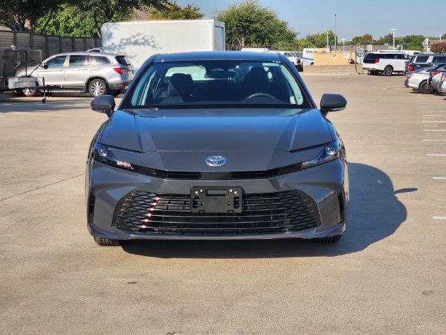Used 2026 Toyota Camry LE FWD image 10