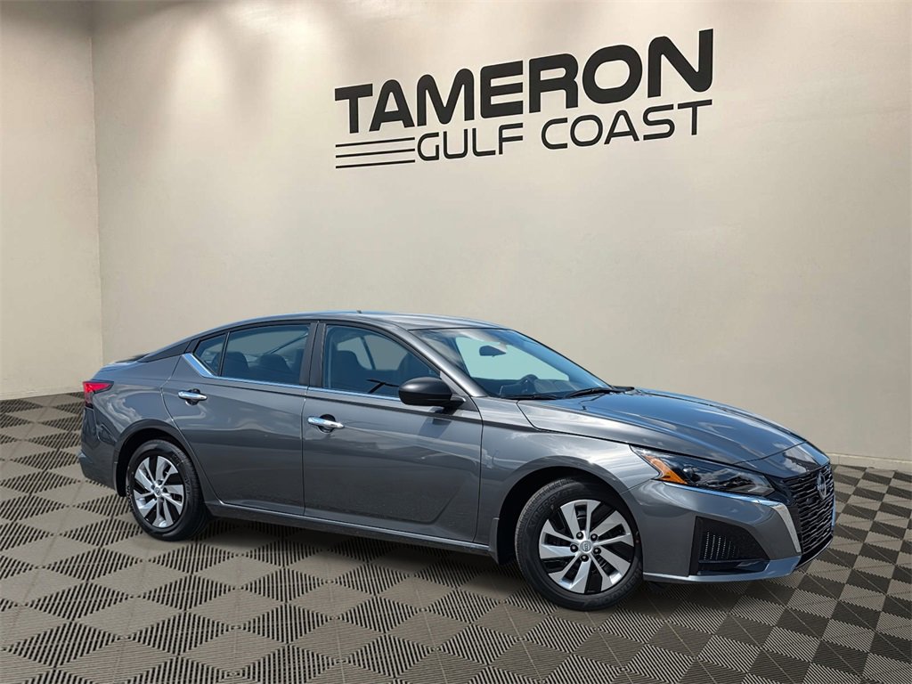 New 2025 Nissan Altima 2.5 S