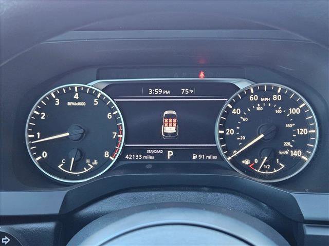 Used 2023 Nissan Pathfinder S image 10