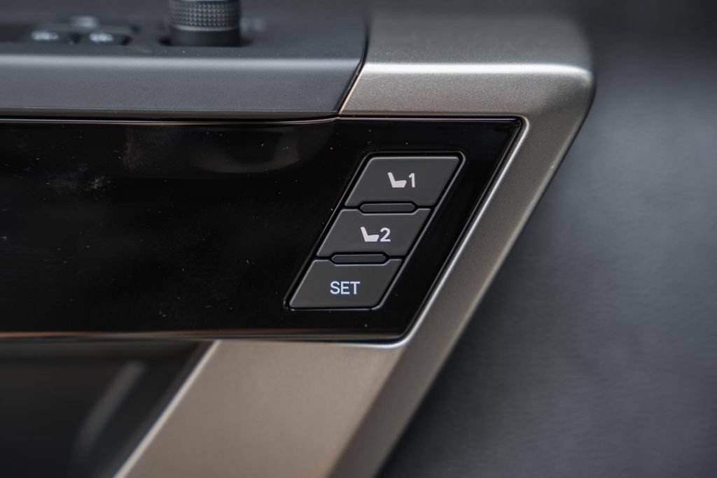 New 2026 Toyota Tundra Limited AWD/4WD image 41